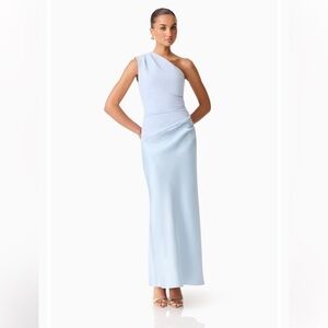 elliatt skye blue one shoulder bella crepe satin maxi dress gown size XS NEW